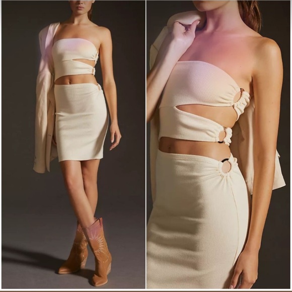 Anthropologie Dresses & Skirts - Anthropologie Strapless Cream Dress